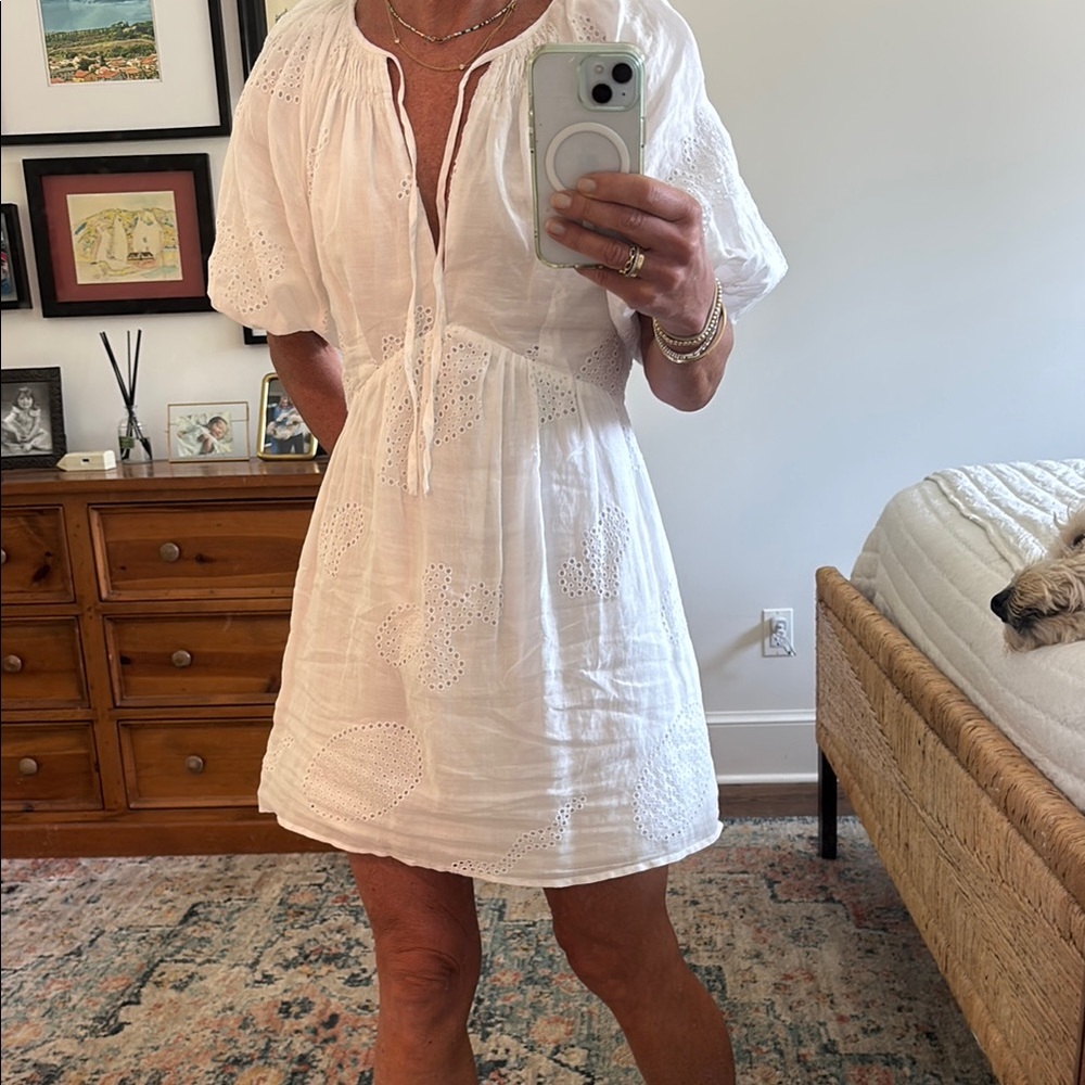 FRAME  White Eyelet Dress XS beach cover or casual dress